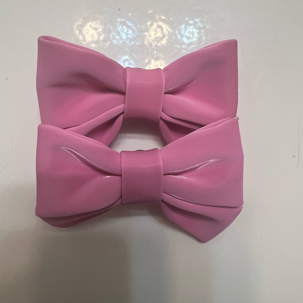 Croc Plugs Pink Bows (2)
